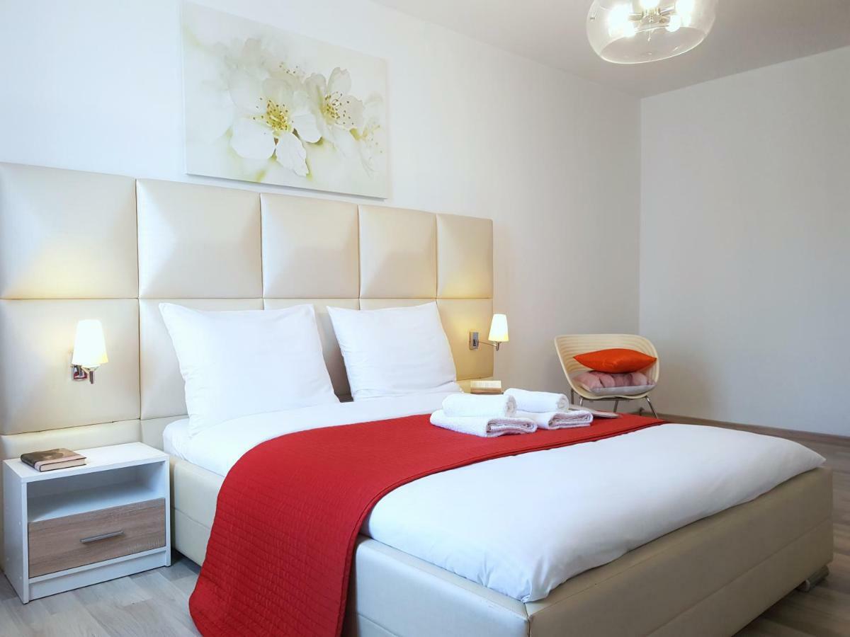 Warsaw Royal Stay Aleja Jana Pawla II Extérieur photo