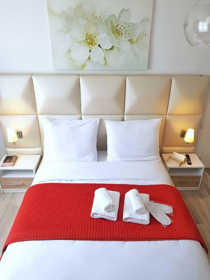 Warsaw Royal Stay Aleja Jana Pawla II Extérieur photo